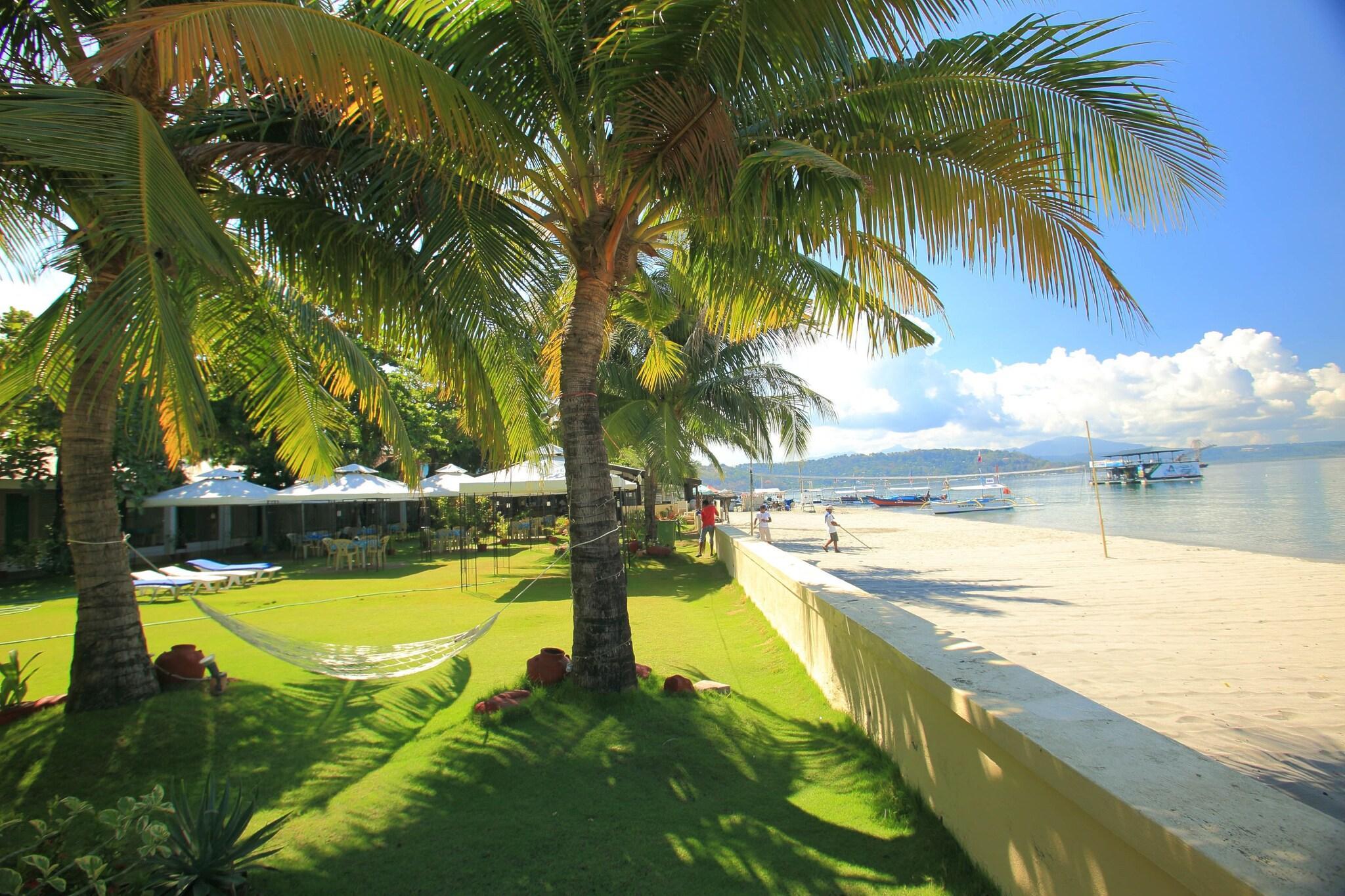 Playa Wild Orchid Beach Resort