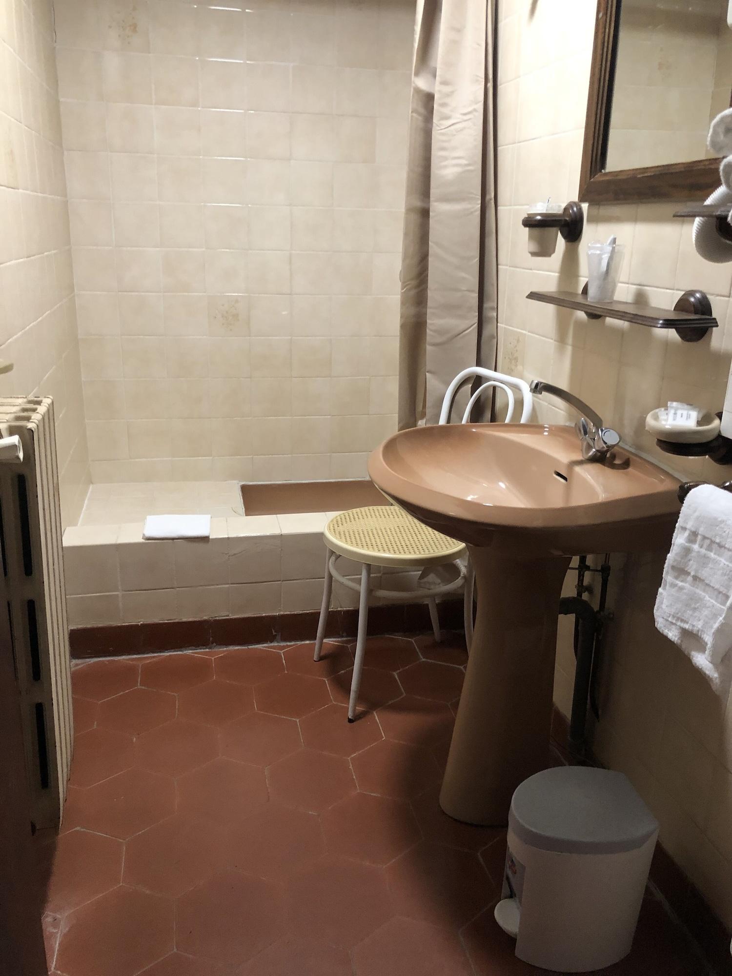 Equipamiento de Habitación Auberge Le Renard'eau