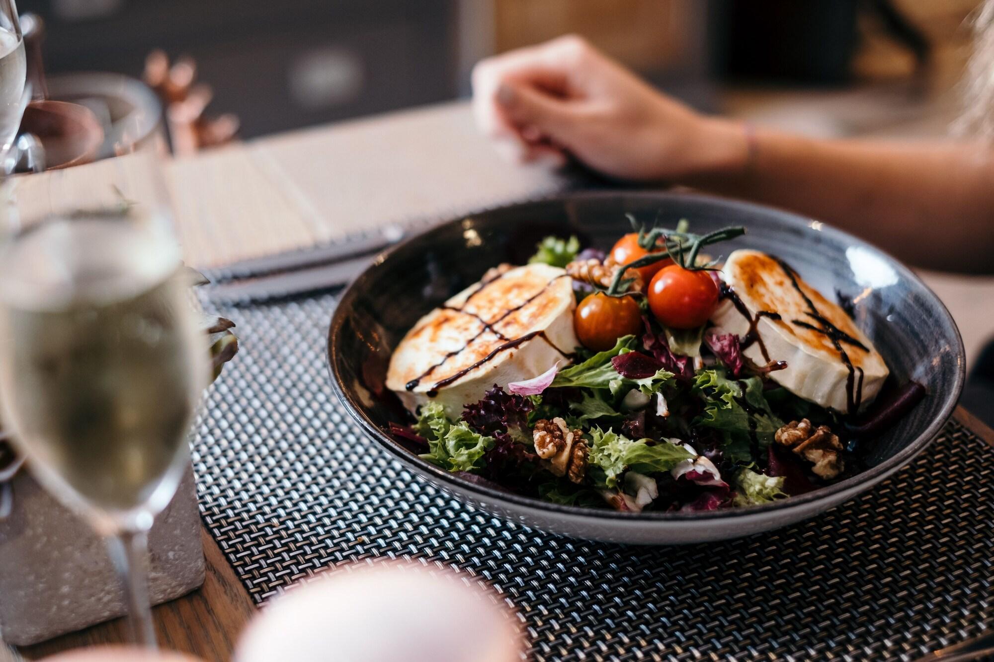 Restaurant Le Pommier Hotel & Restaurant