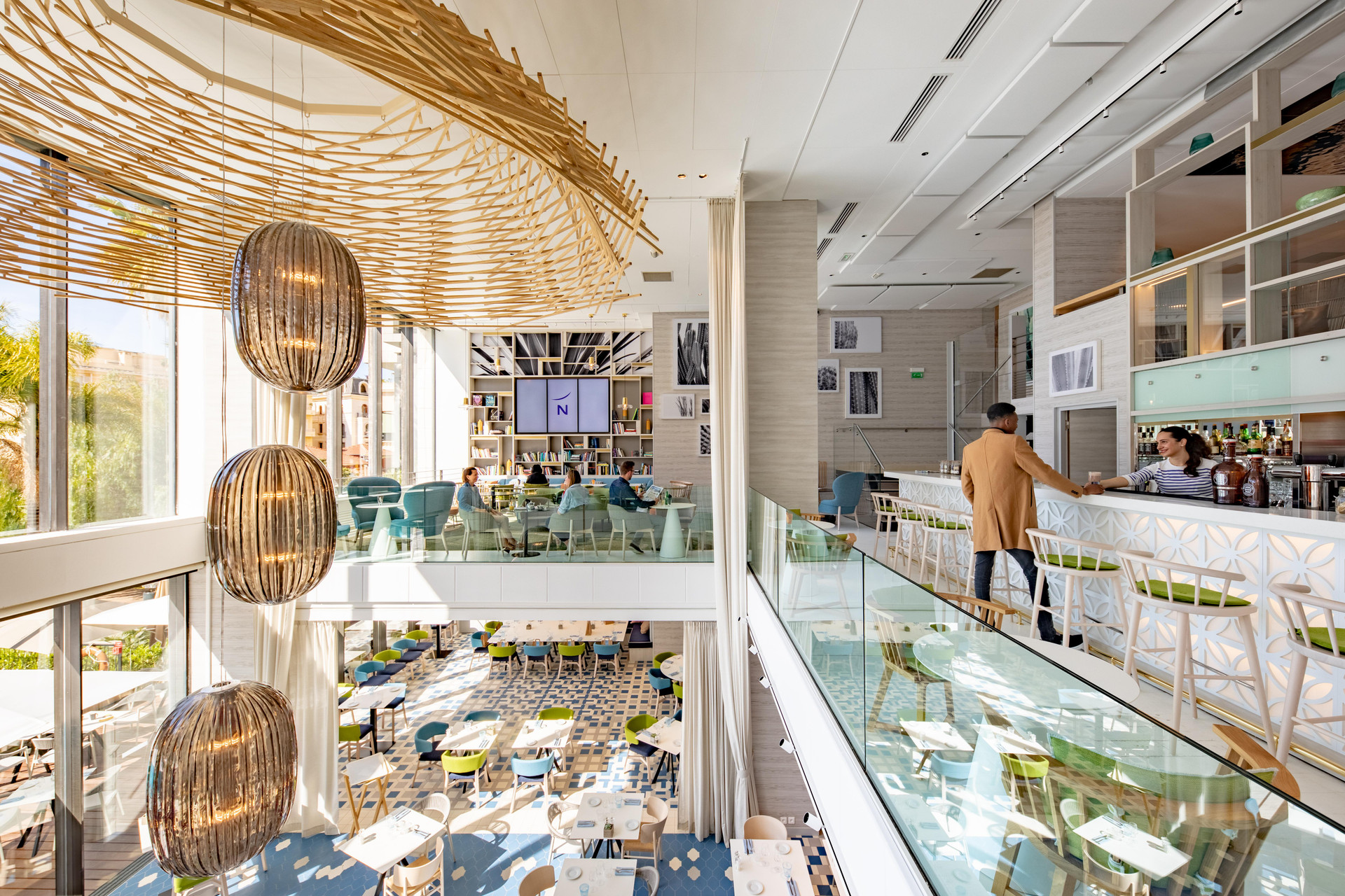 Bar/Salón Hotel Novotel Monte Carlo