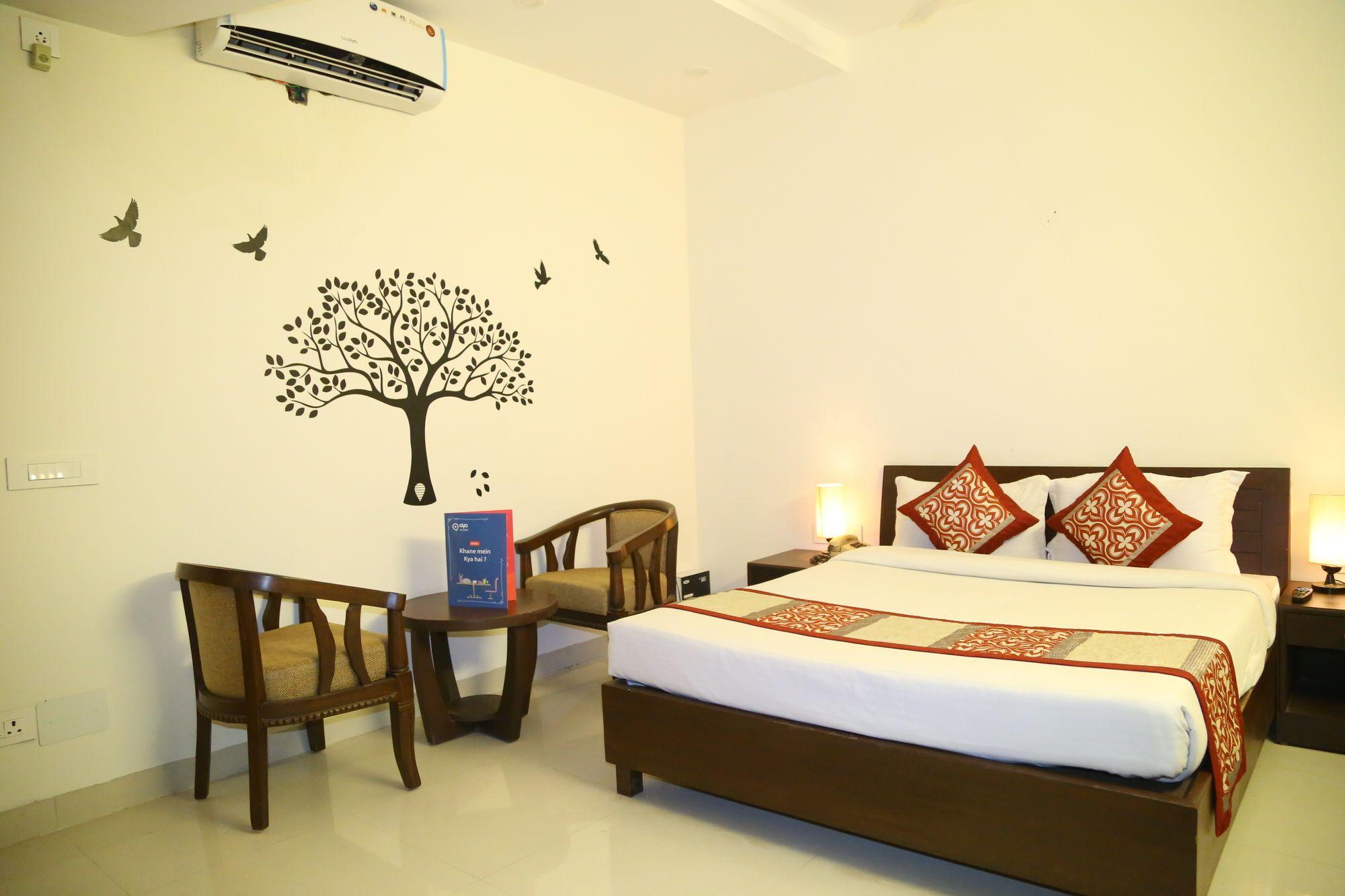 Varios OYO 2690 Hotel Oscar Regency