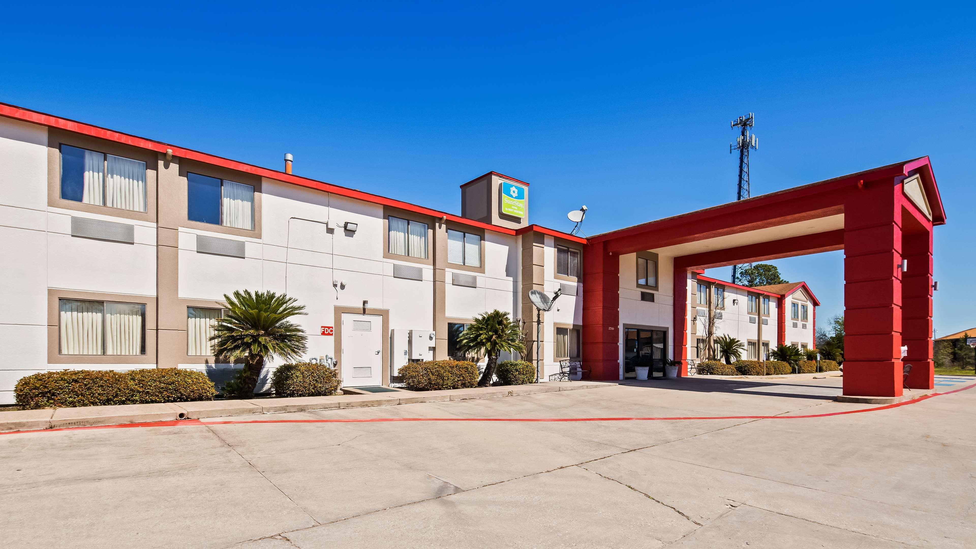 Vista Exterior SureStay Hotel by Best Western Orange