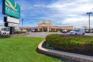 Alojamiento - Quality Inn Bradley - Bourbonnais