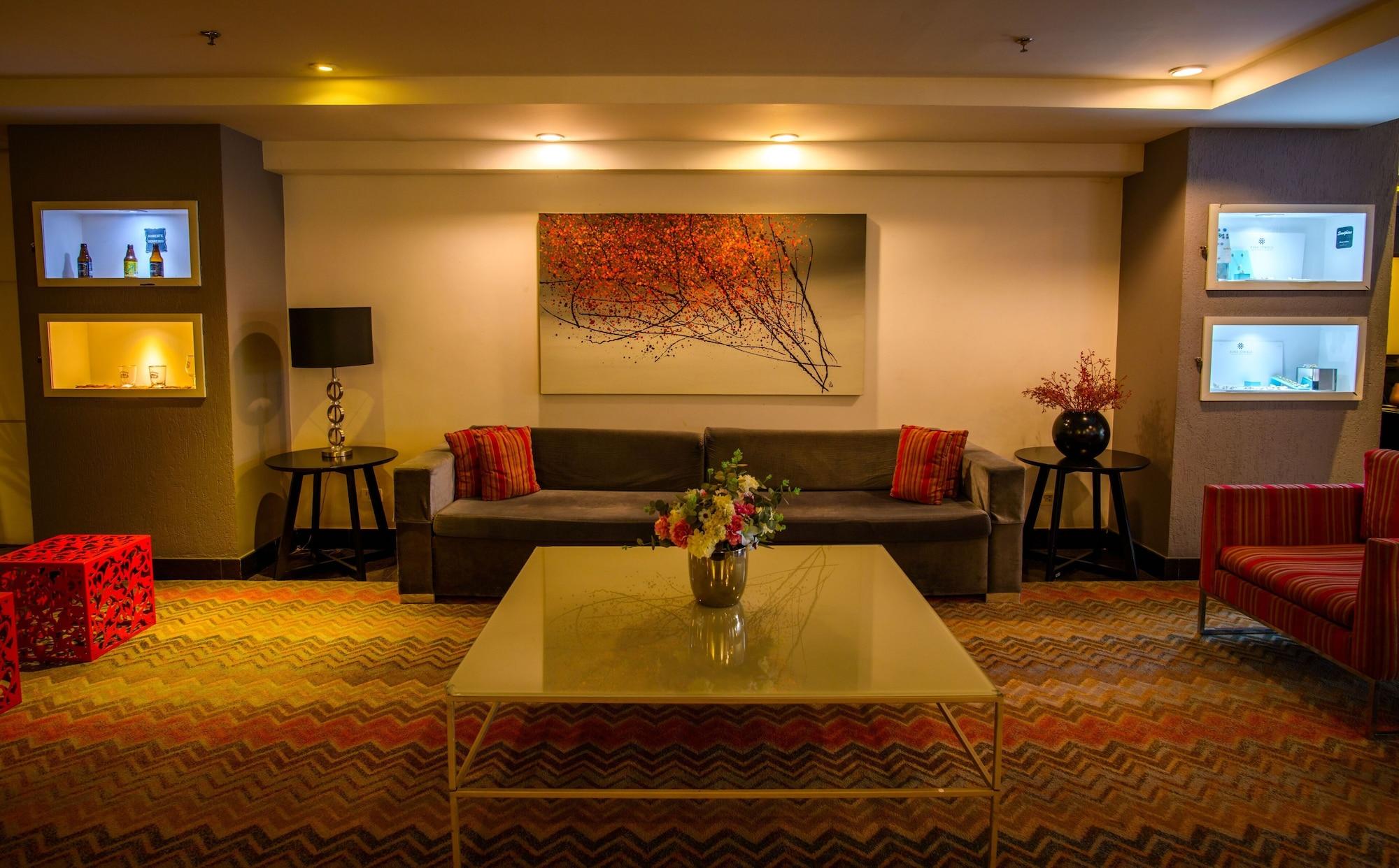 Vista Lobby Quality Suites Alphaville