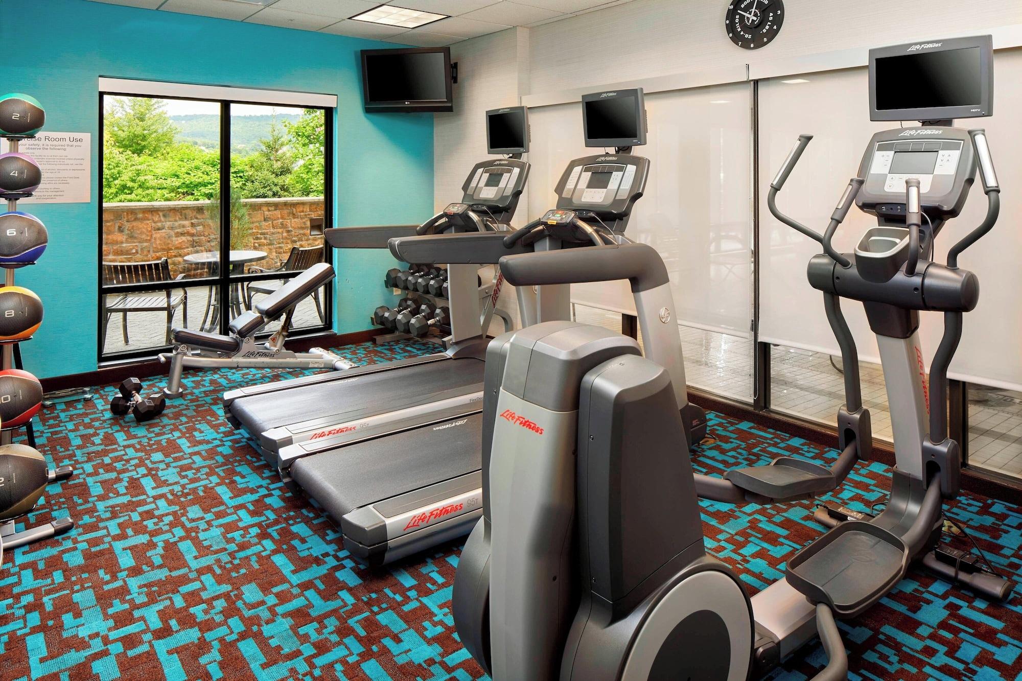 Gimnasio Fairfield Inn & Suites by Marriott Cumberland