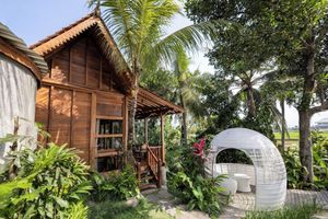 Alojamiento - Berlima Wooden Lodge by Pramana Villas