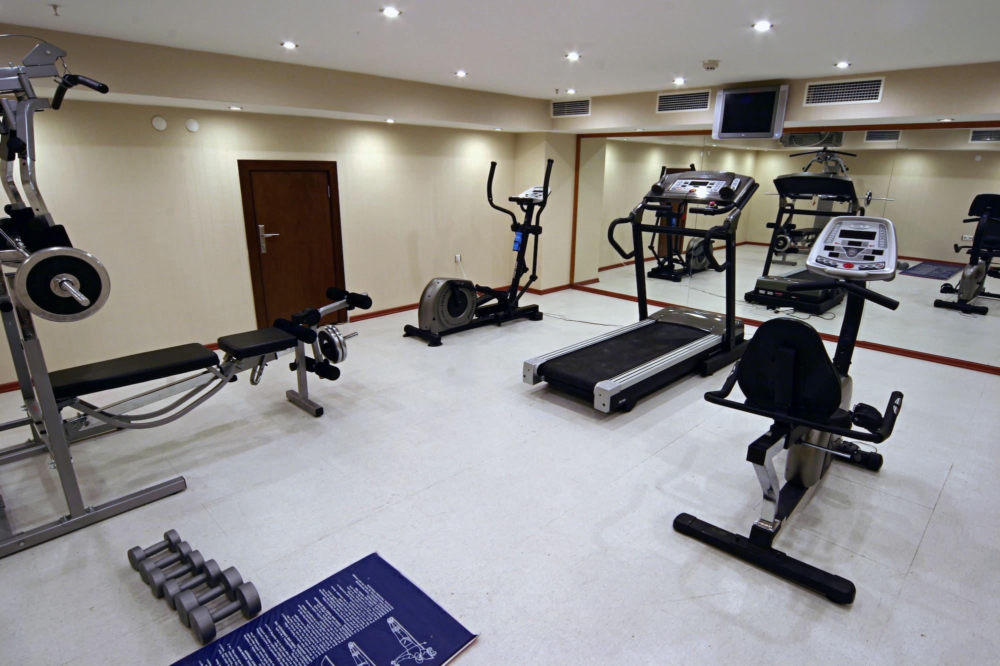 Gimnasio CK Farabi Hotel
