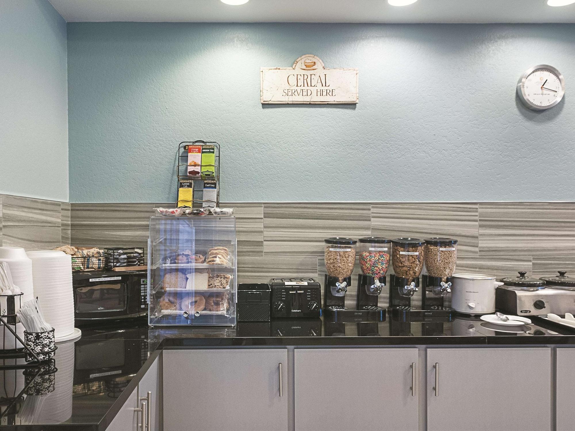 Restaurant La Quinta Inn & Suites by Wyndham Slidell - North Shore Area