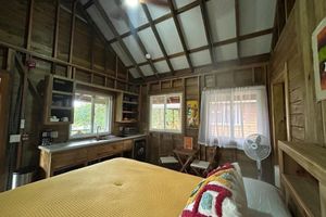 Alquiler Vacacional - Bluff Beach Bungalow Jungle Retreat