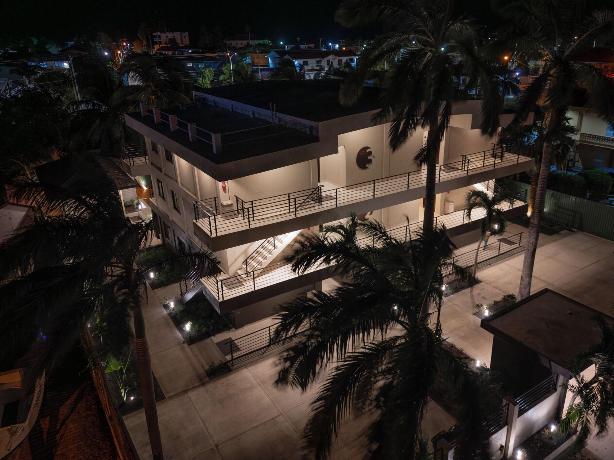 Vista Exterior The Palms Belize