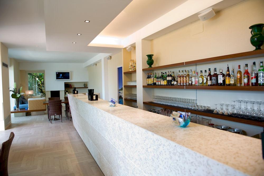 Bar/Salón Hotel Orsa Maggiore