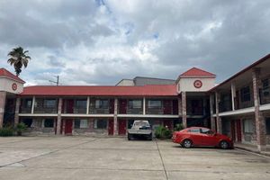 Alojamiento - FairBridge Inn near Riverwalk - Alamo