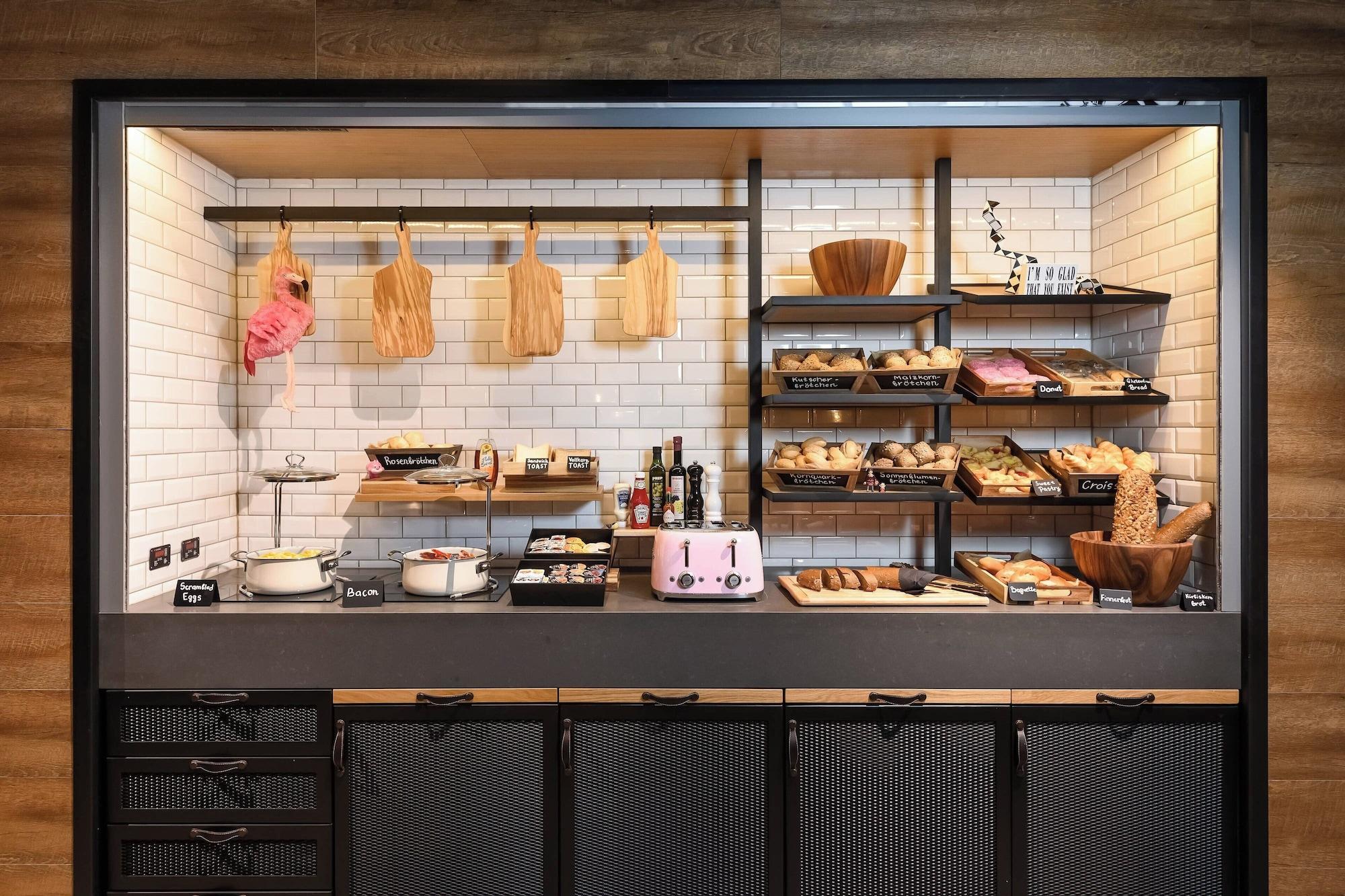 Restaurant Moxy Dresden Neustadt