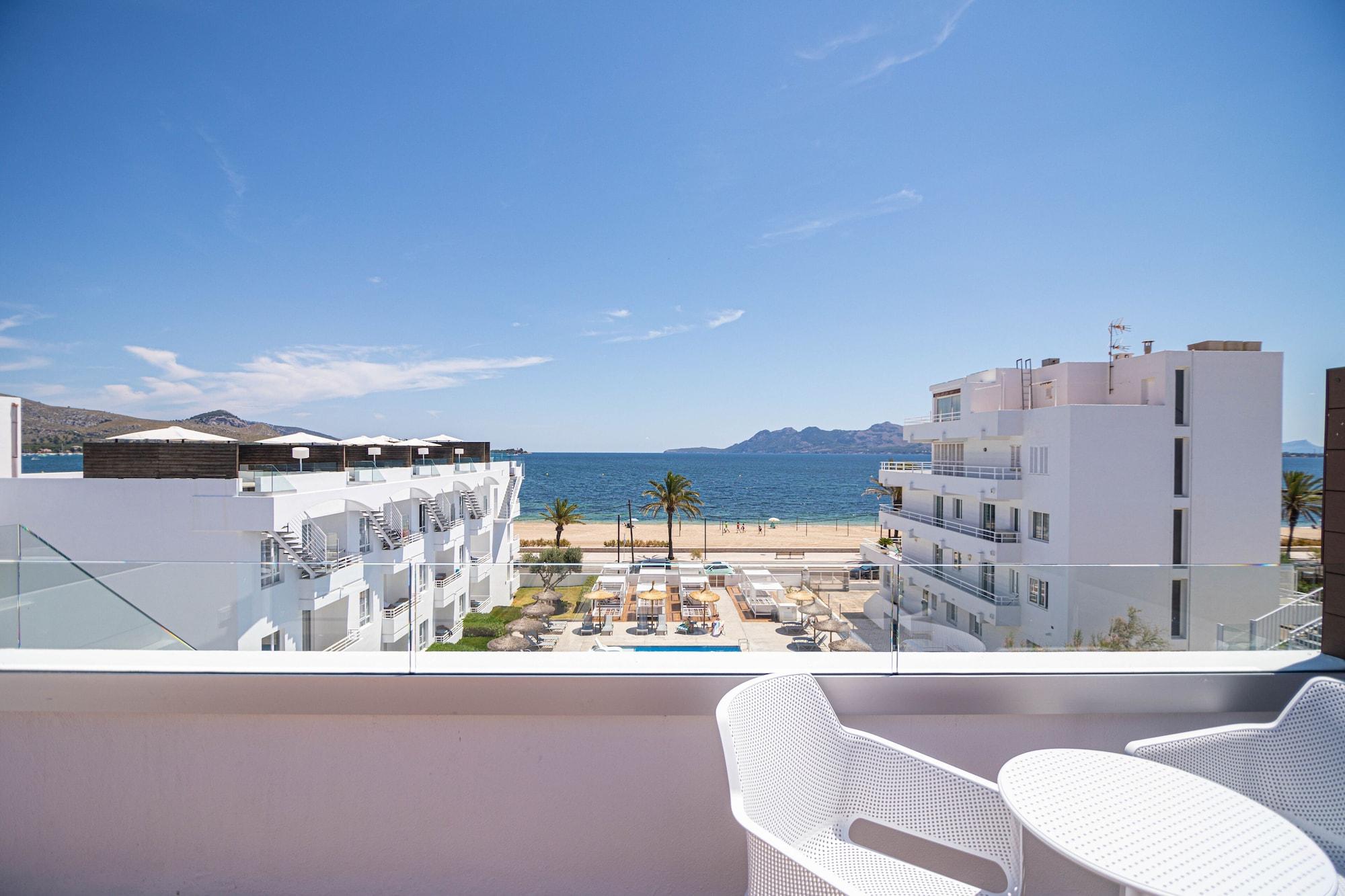 Playa Cabot Hobby Club Apartments