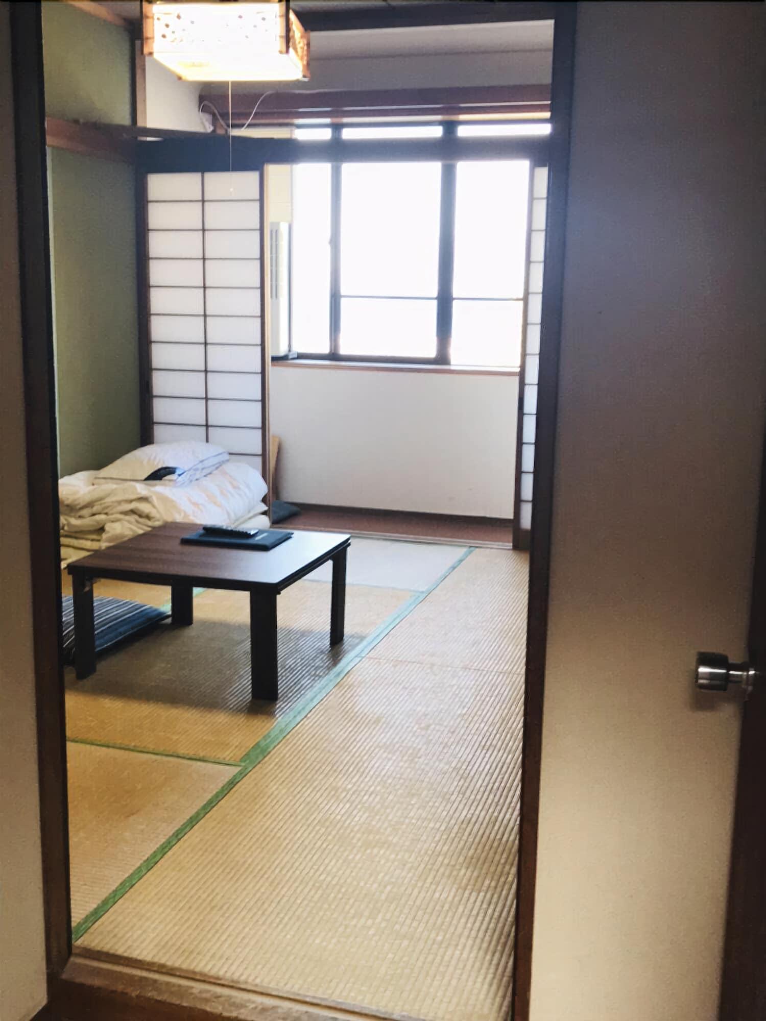 Habitación Kikusui Ryokan