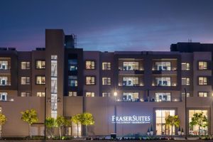 Alojamiento - Fraser Suites AL Liwan