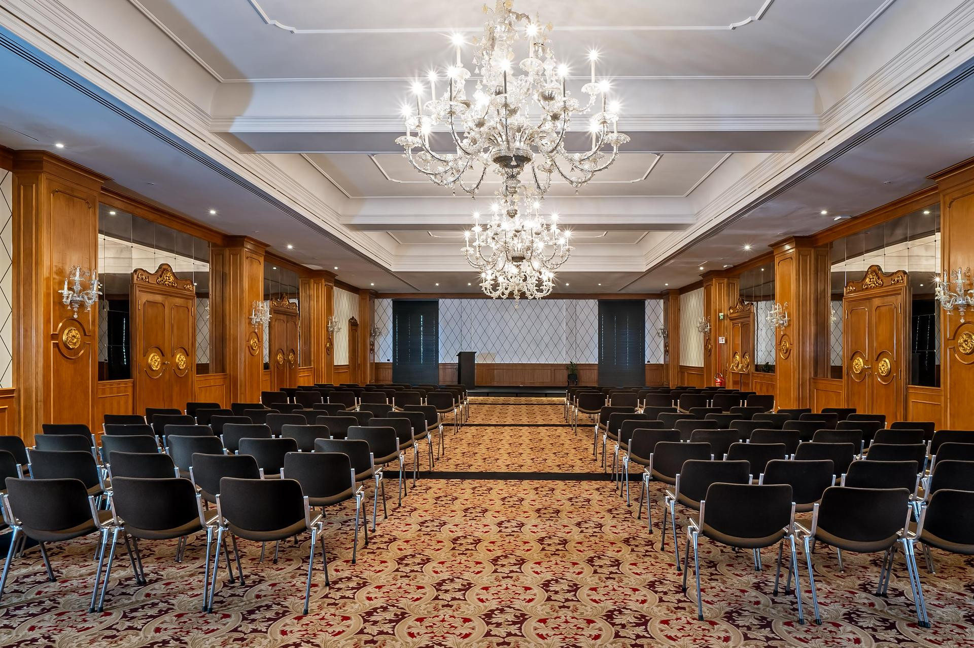 Centro de Negocios Aldrovandi Villa Borghese