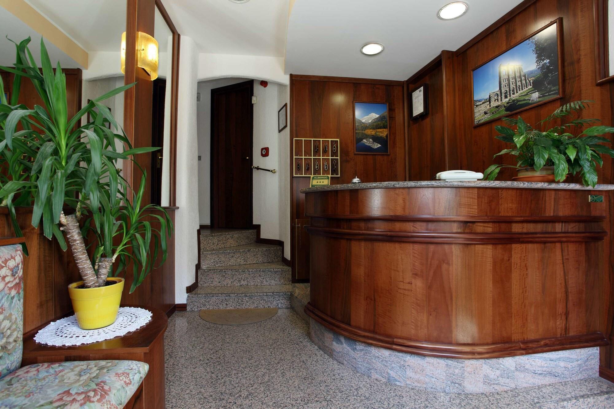 Vista Lobby Hotel Cecchin
