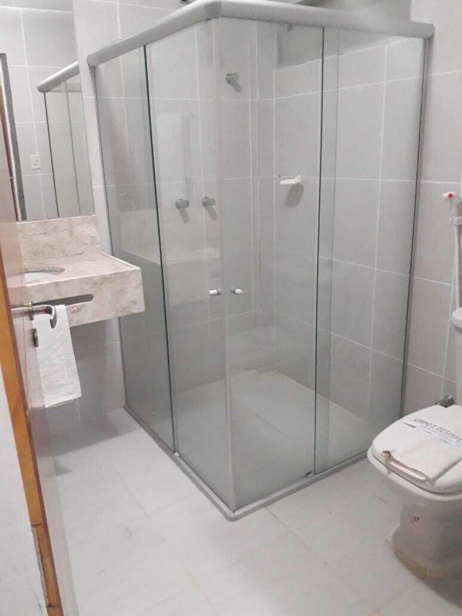 Equipamiento de Habitación Hotel Village Confort Toritama