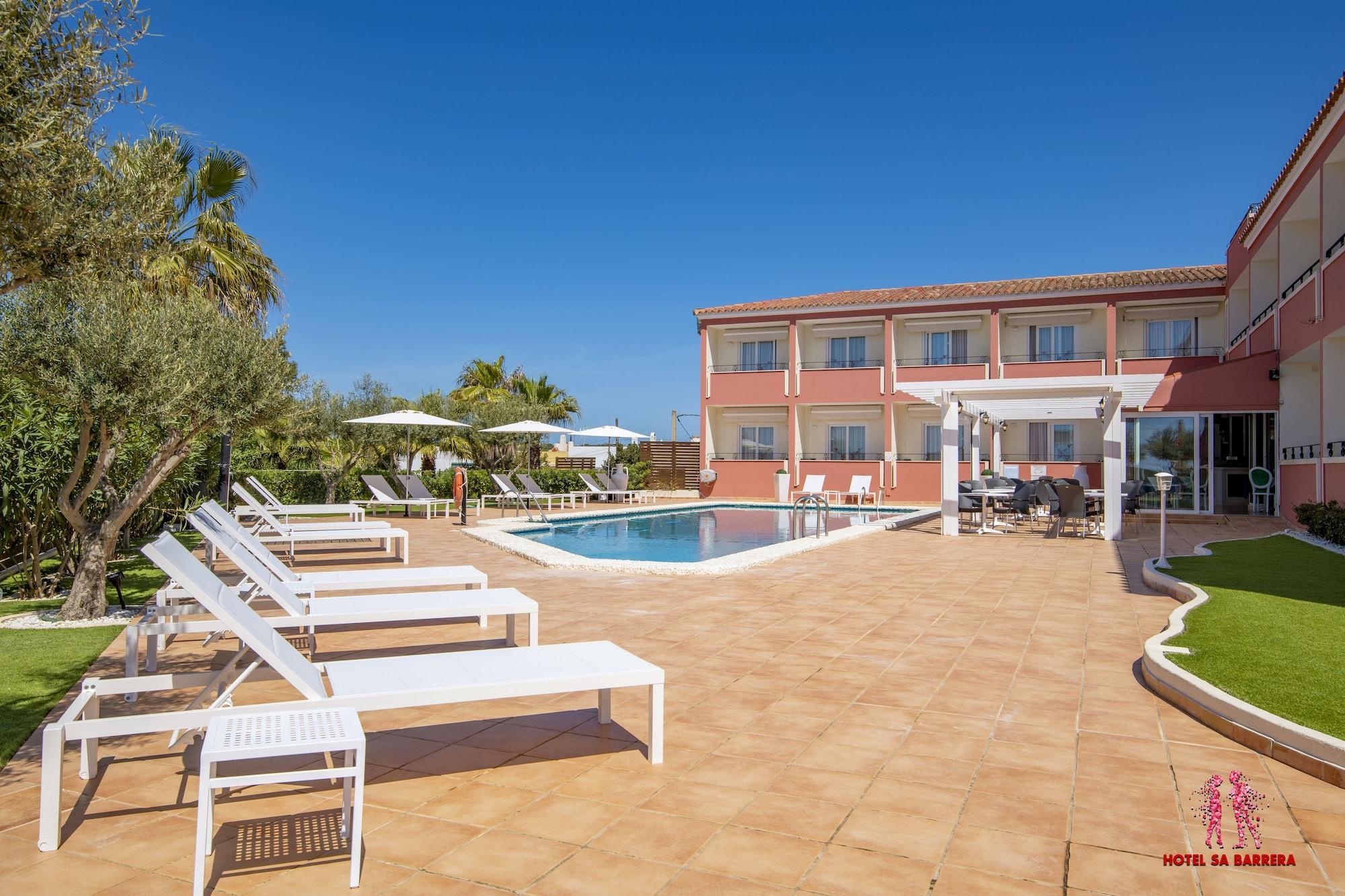 Vista Exterior Hotel Sa Barrera - Adults Only