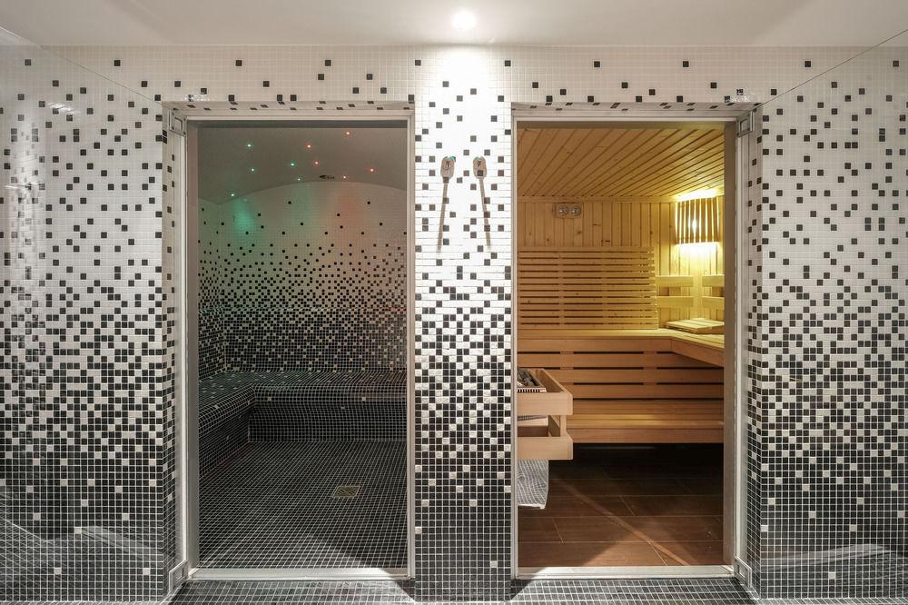 Hotel Renaissance Paris Republique Hotel