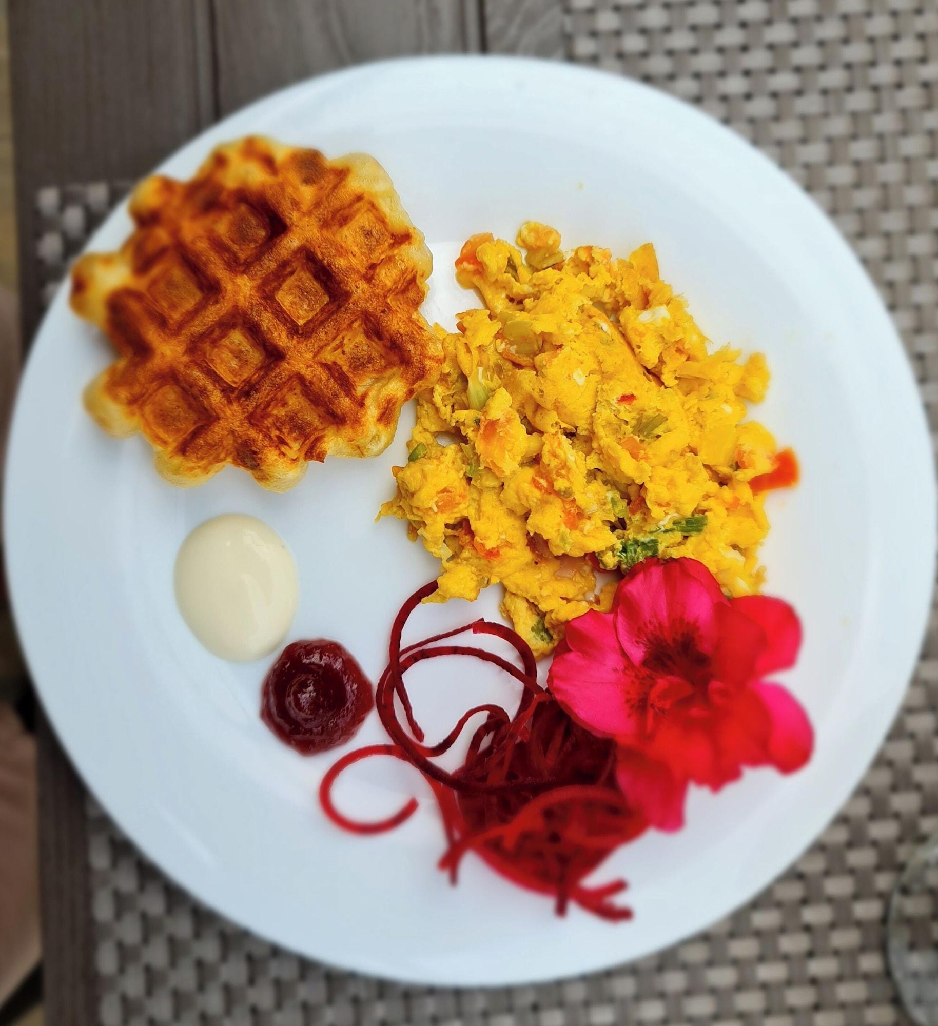 Restaurant La Mercedes Cattaleya Hostal By MH