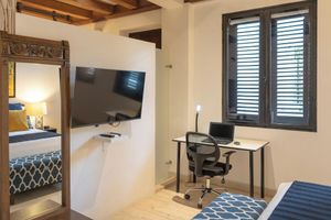 Alquiler Vacacional - Luxury Apartment in Best Location of Old City with Rooftop City Views and Pool