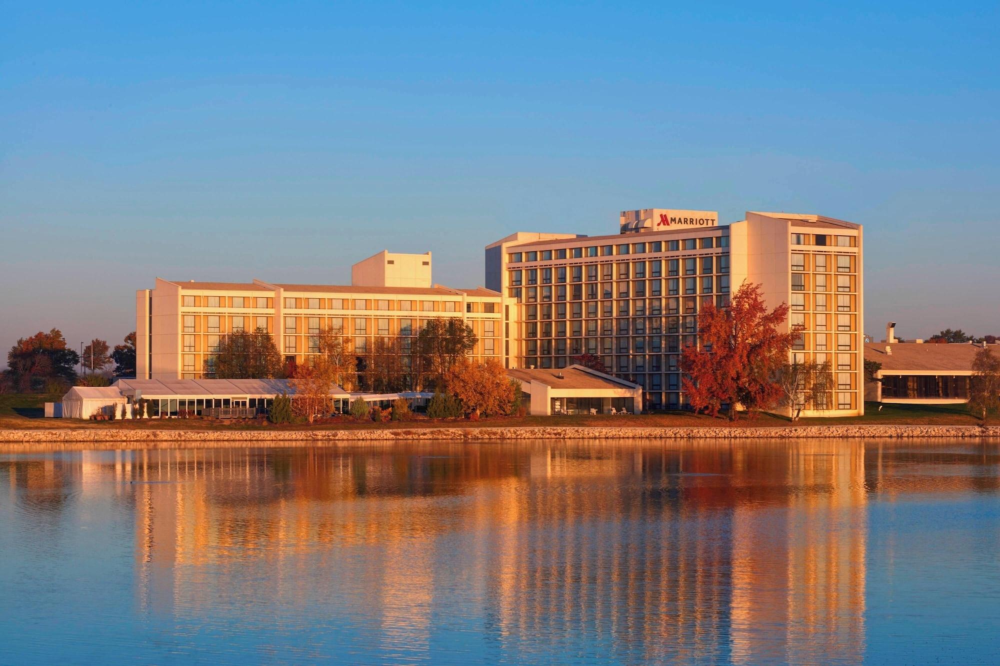 Vista Exterior Kansas City Airport Marriott