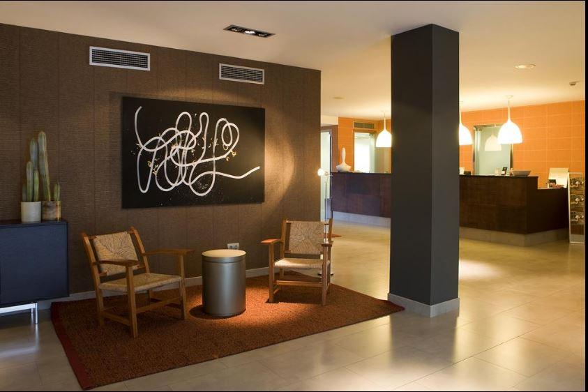 Vista Lobby Magnolia Hotel