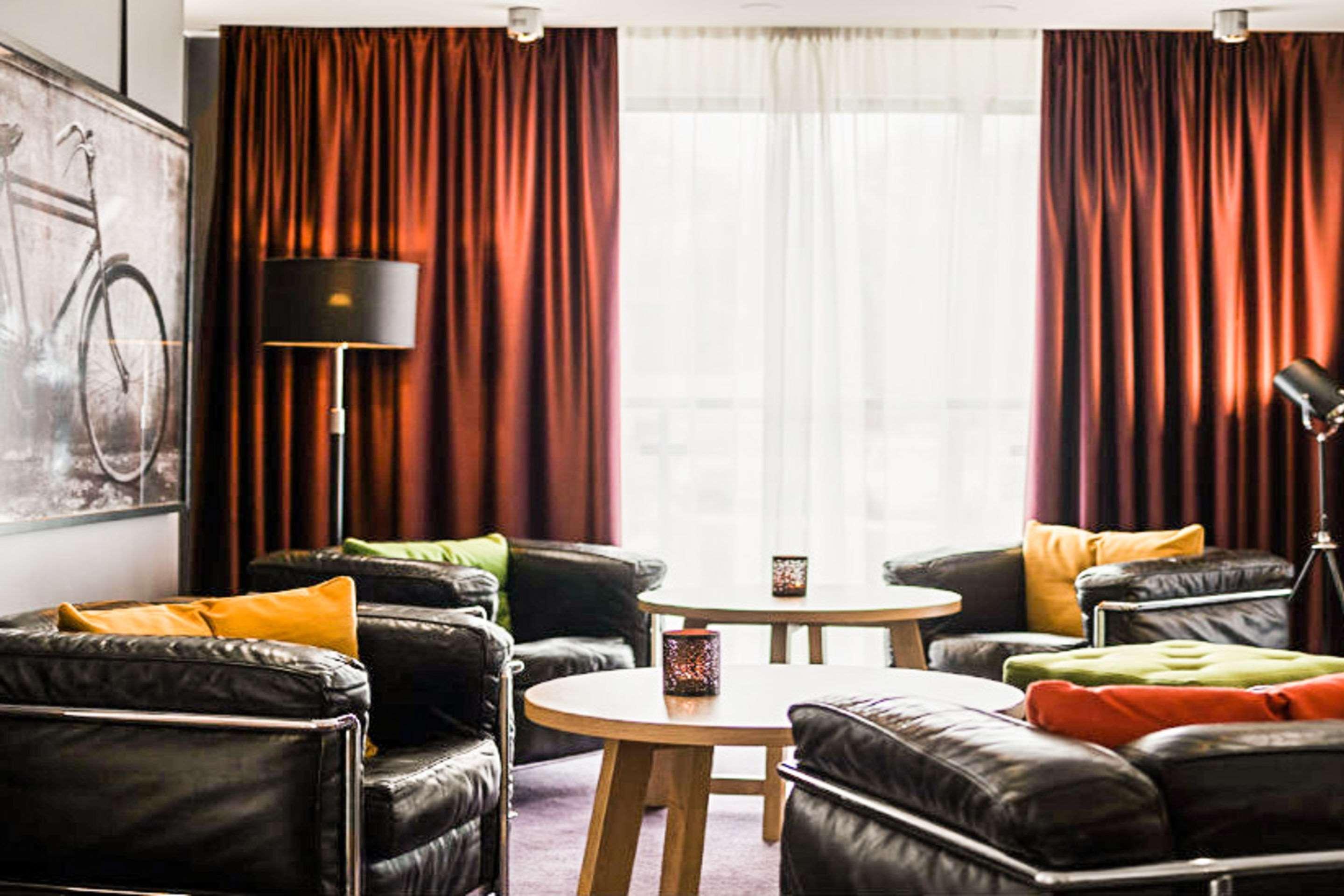 Vista Lobby Quality Hotel Prisma