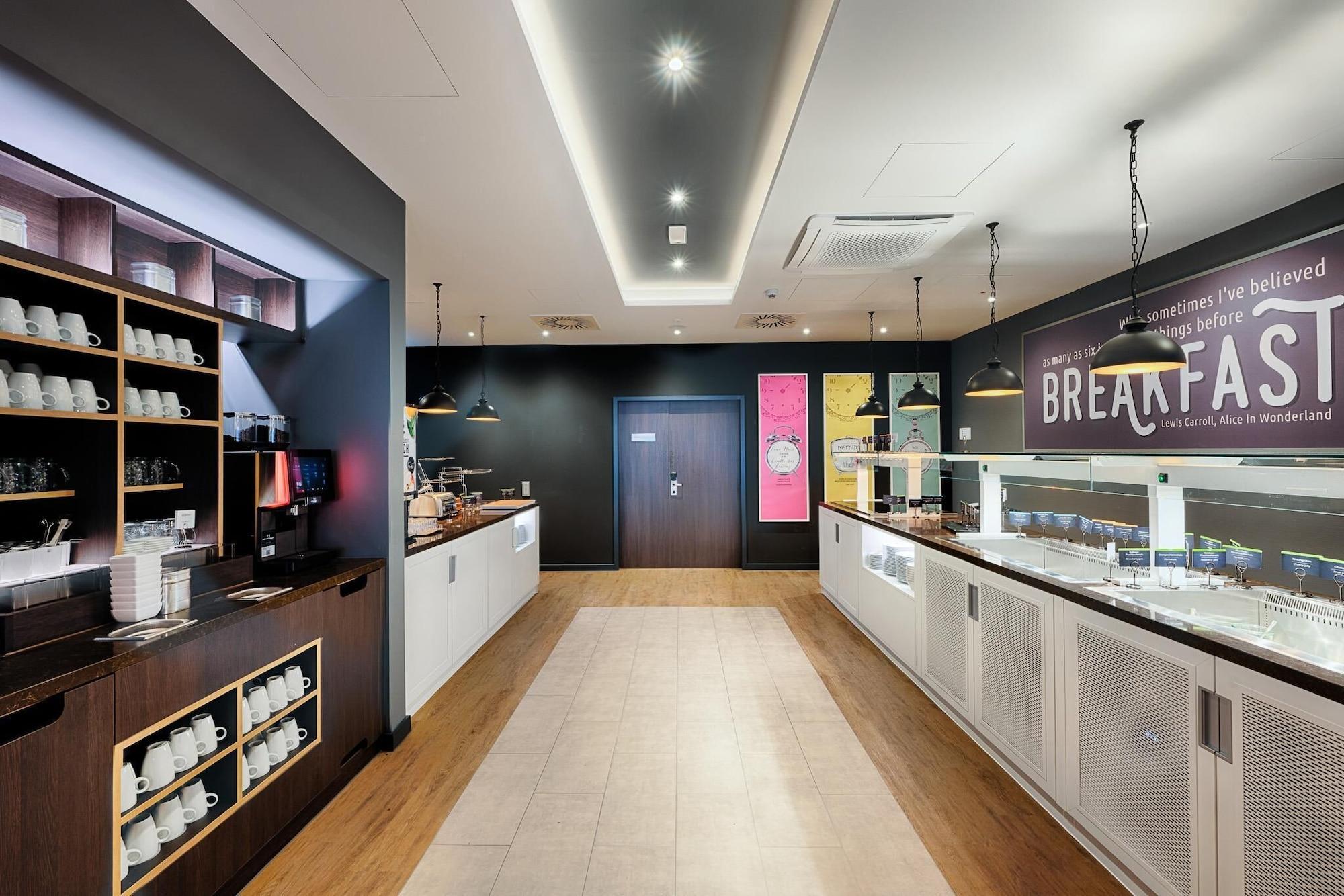 Salón de Baile Premier Inn Köln City Centre