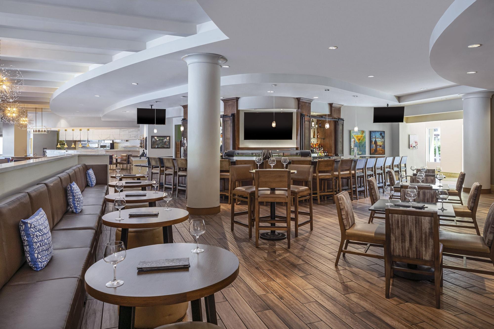 Restaurant Hyatt Regency Valencia
