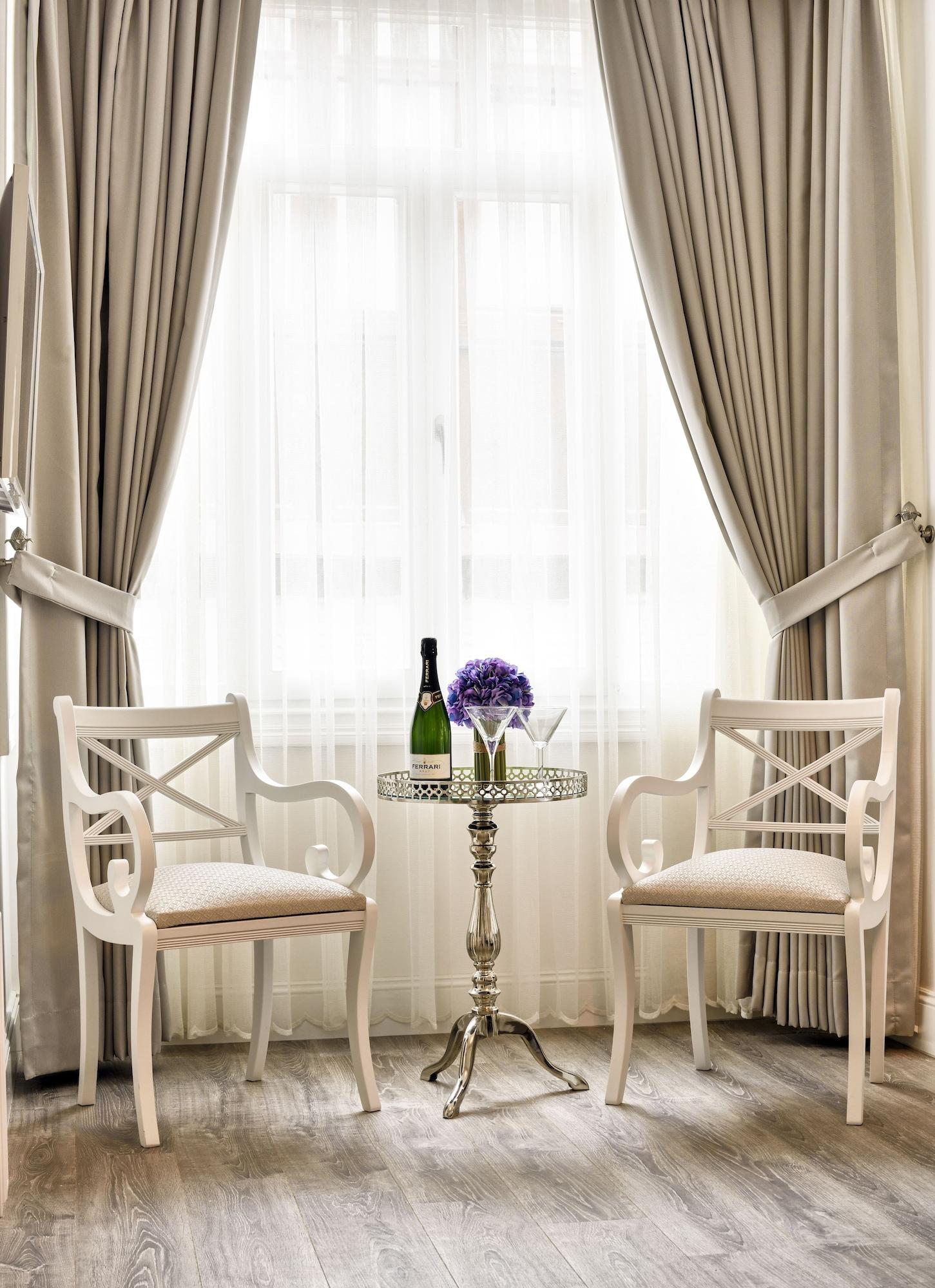 Set de Habitación Mirrors Hotel