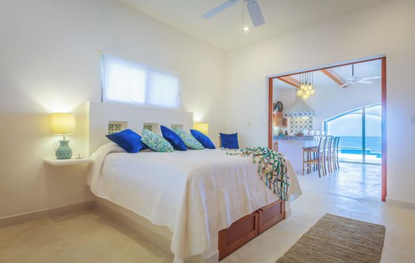 Casa Oasis - secluded oceanfront home on Isla Mujeres with private pool - Hoteles cerca de Playa Norte en Isla Mujeres