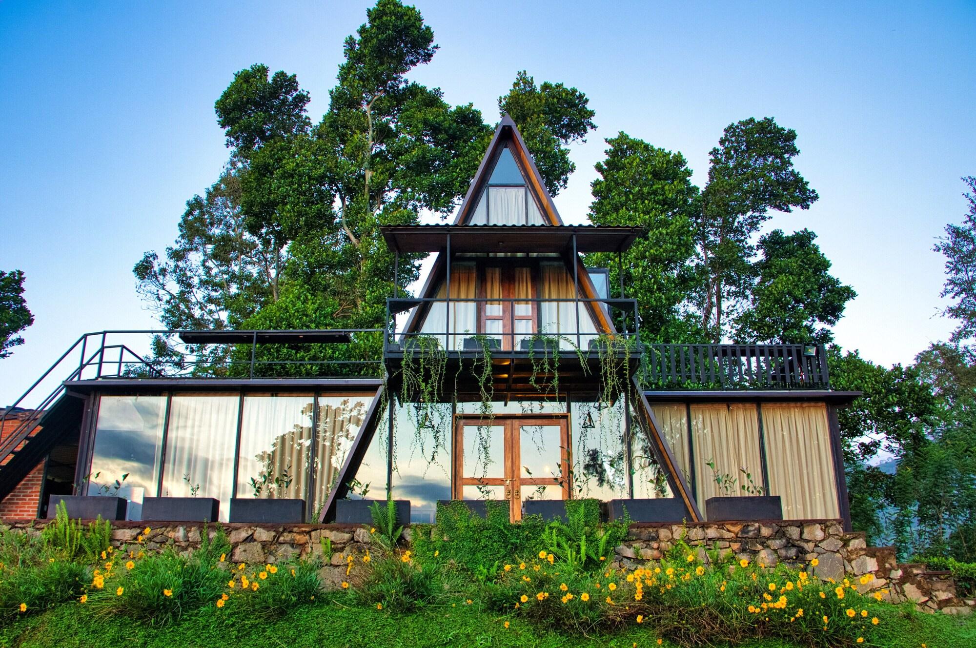 Vista Exterior The Backyard Blangoda