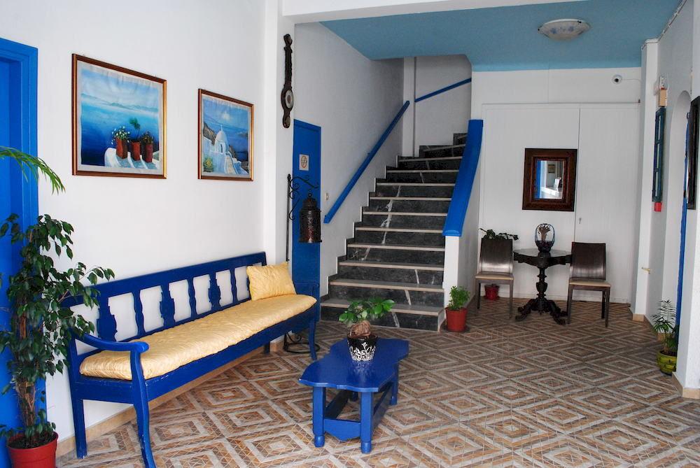 Varios Hotel Santorini