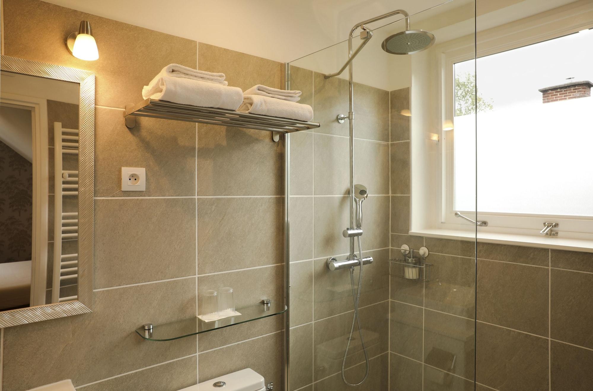 Equipamiento de Habitación La Belle Monsoise