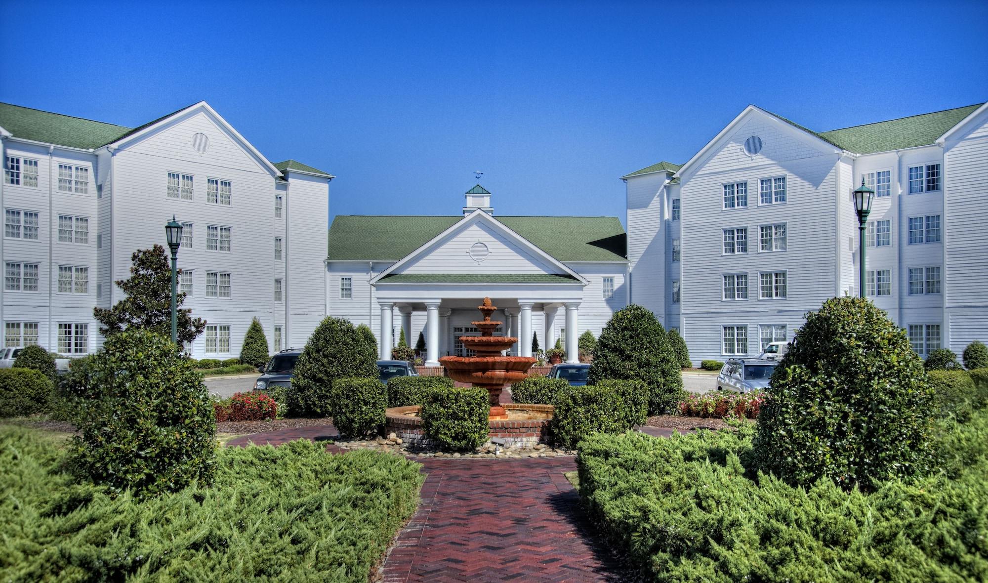 Vista Exterior Homewood Suites by Hilton Olmsted Village (near Pinehurst)