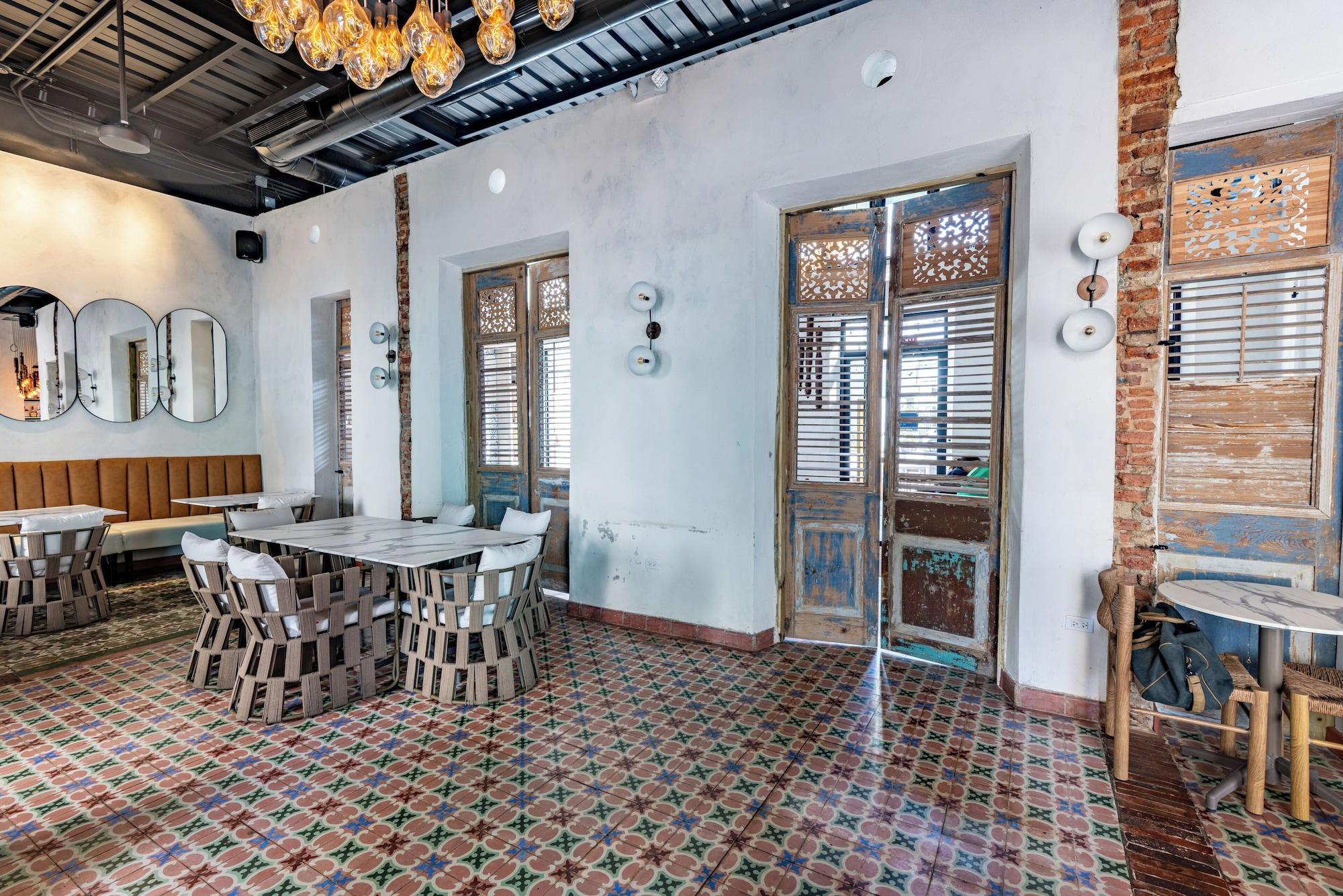 Restaurant Tryp by Wyndham Mayaguez