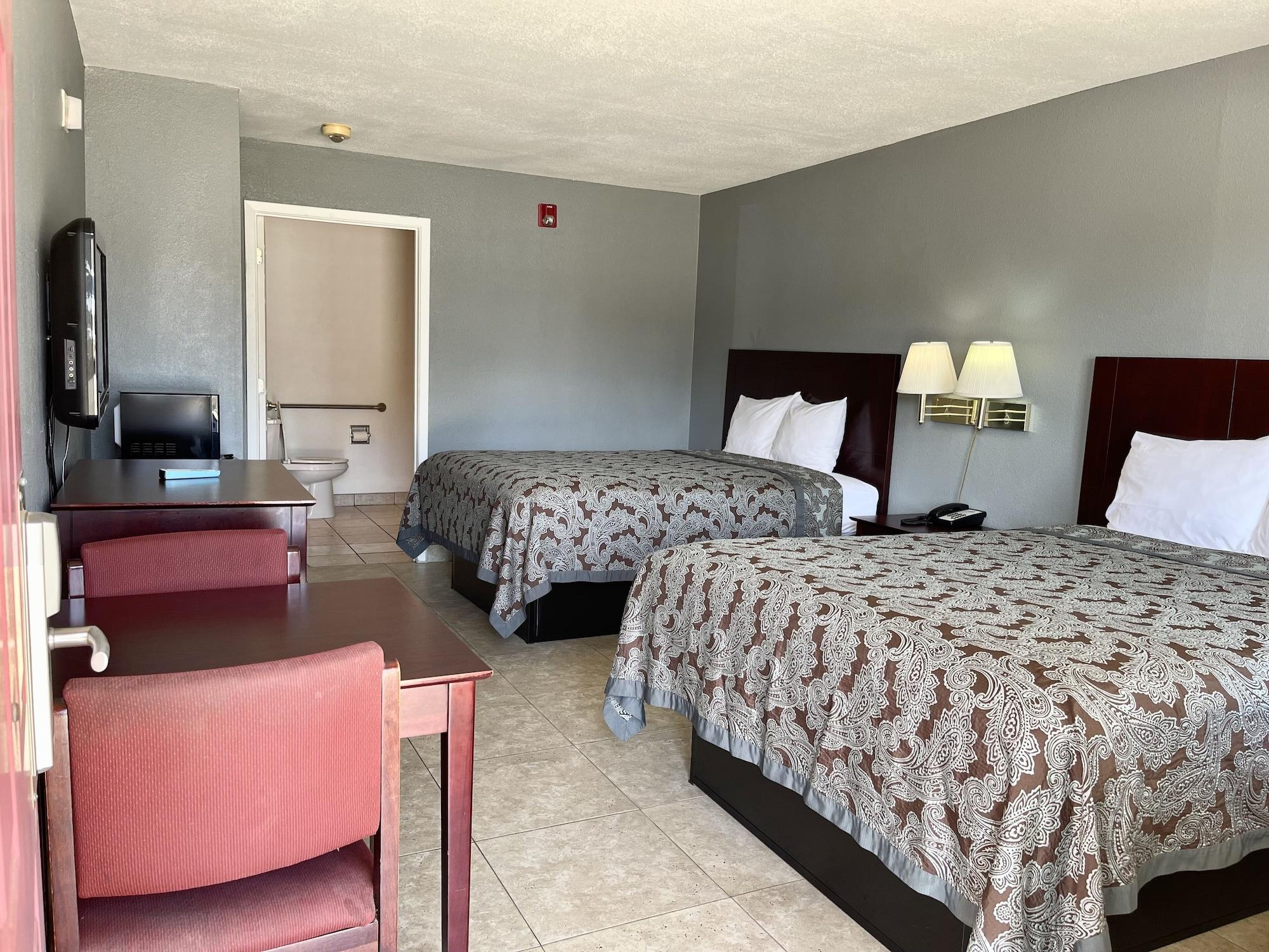 Varios Majestic Inn