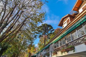 Alojamiento - Le Suisse Elegance Hotel