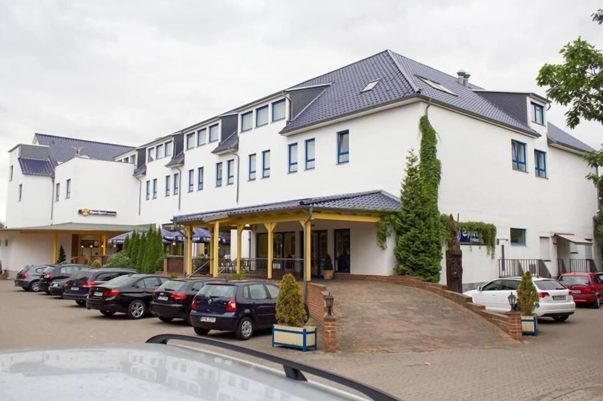 Vista Exterior Erbenholz Hotel