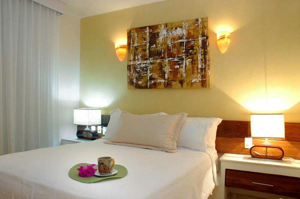 Hotel Maya Villa Condo Hotel