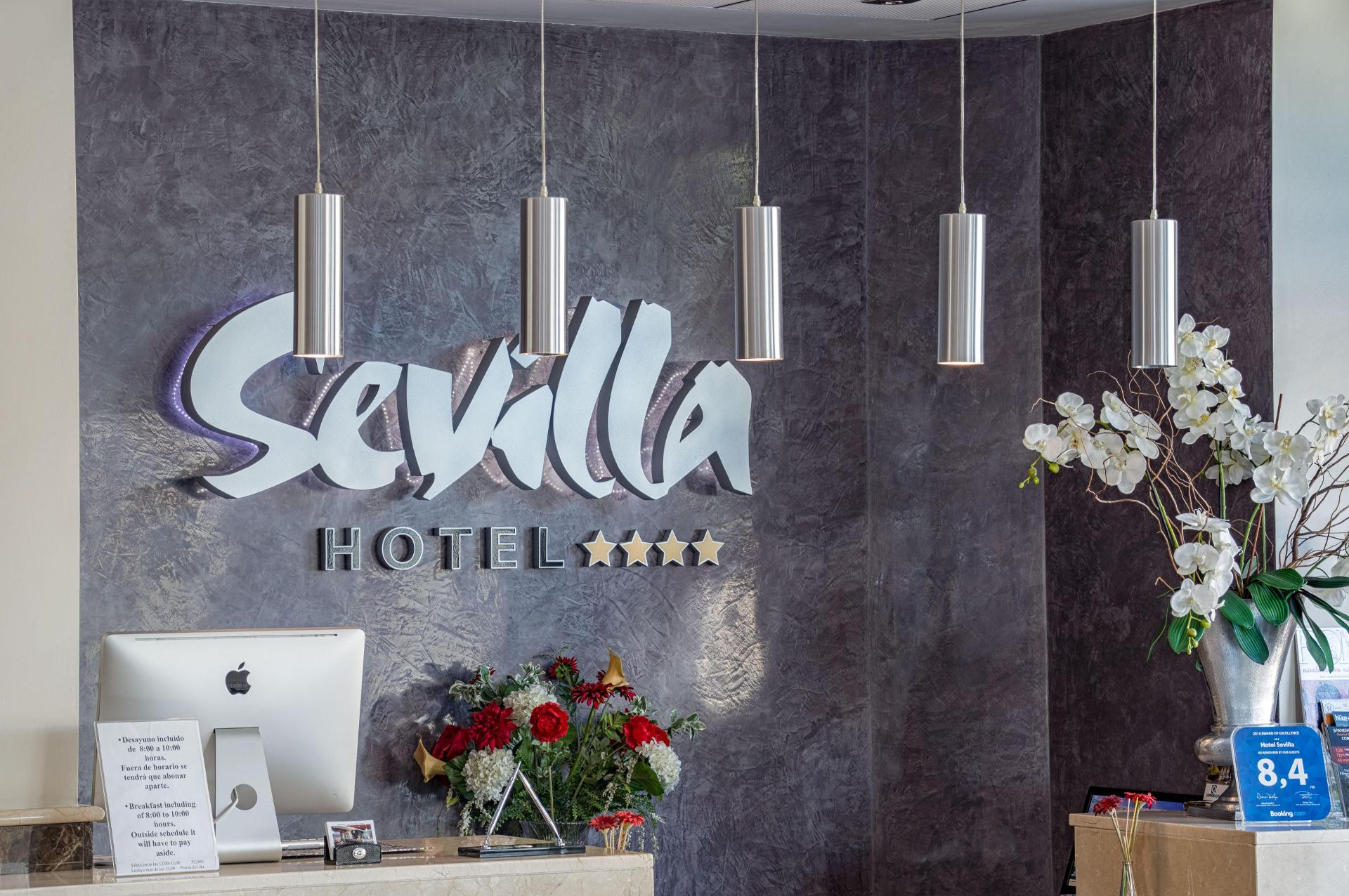 Vista Lobby Hotel Sevilla