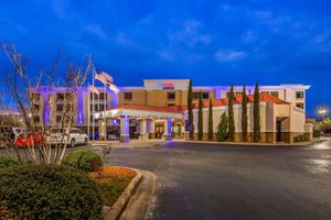 Alojamiento - Clarion Pointe Jacksonville near Camp Lejeune