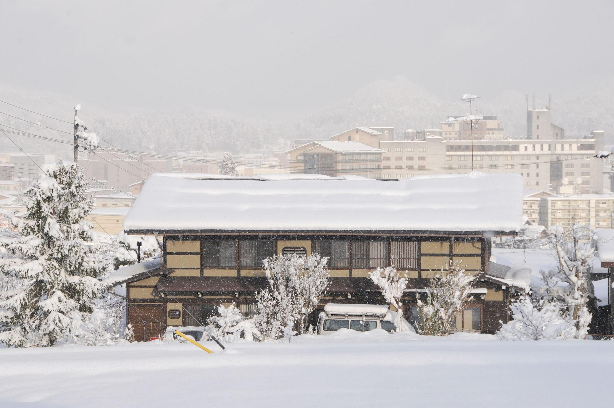 Vista Exterior Sakura Guest House - Hostel