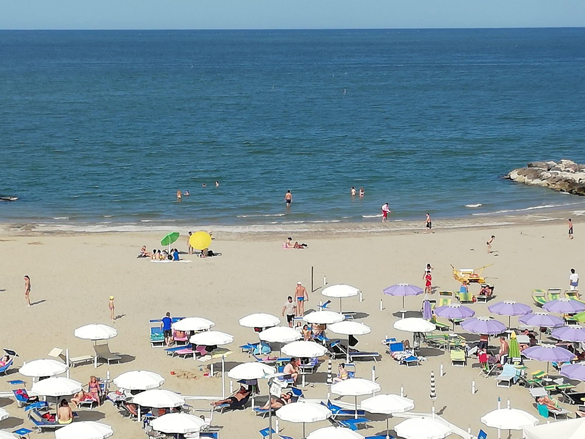 Vista Exterior Hotel Villa Rosa