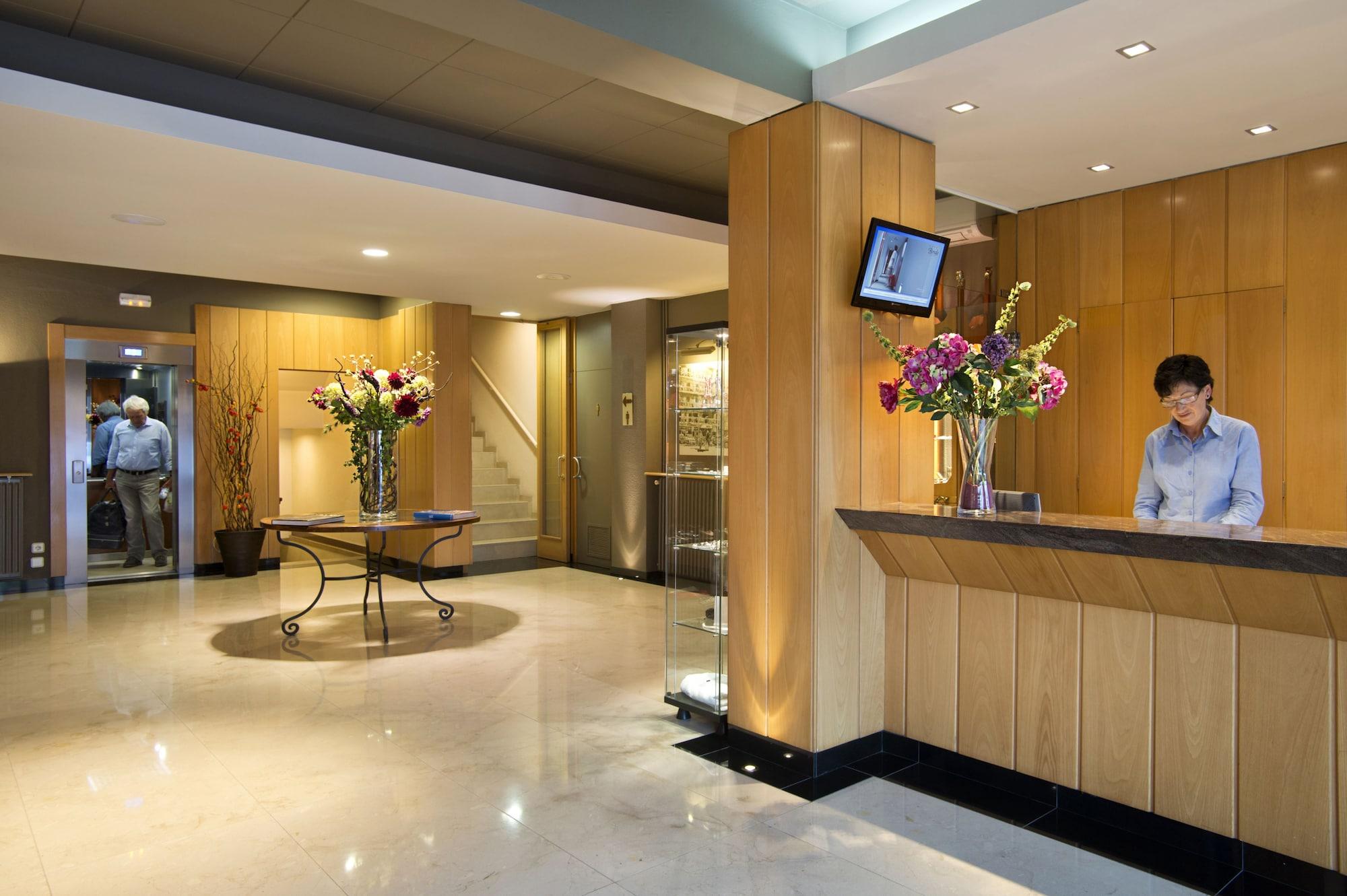 Vista Lobby ibis Styles Figueres Ronda