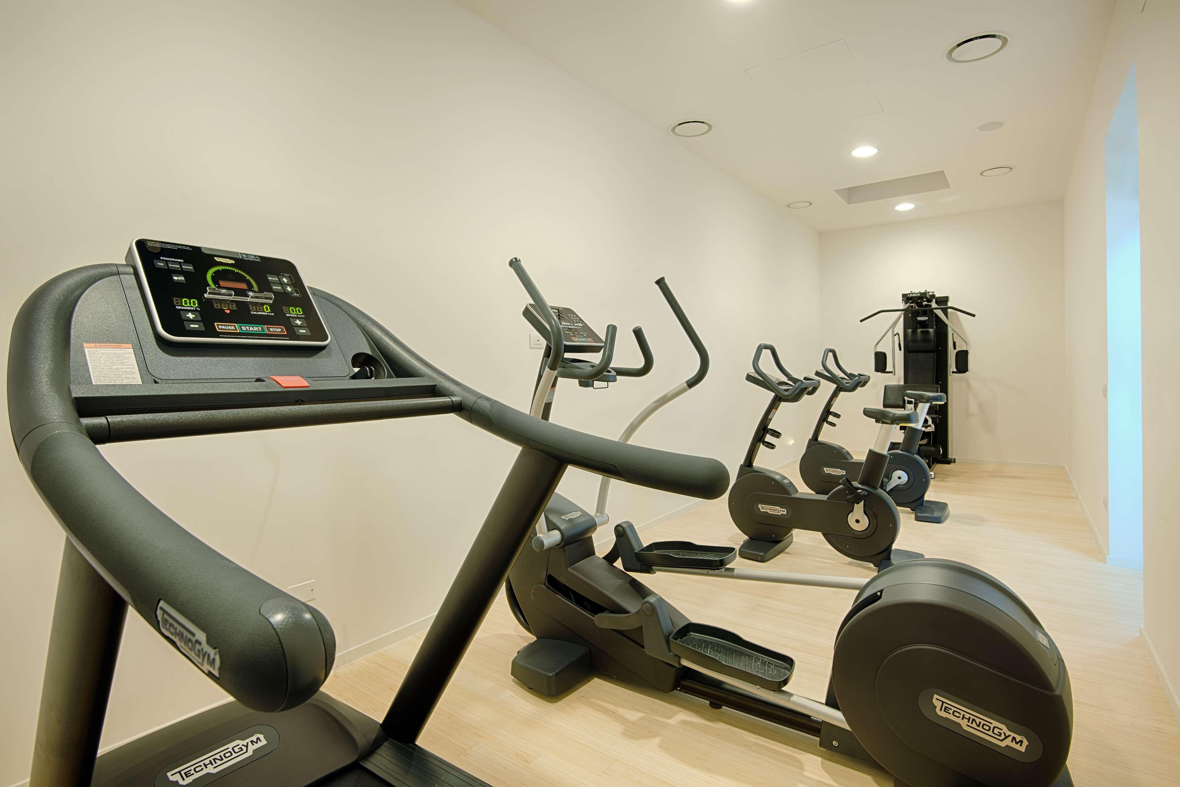 Gimnasio NH Trento