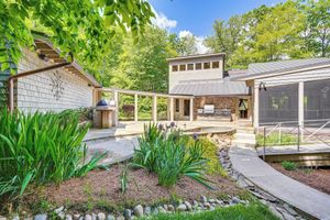 Alquiler Vacacional - Lakefront Roxboro Home w/ Private Dock!